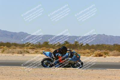 media/Apr-17-2022-CVMA (Sun) [[f474cfa795]]/Race 14 500 Supersport-350 Supersport (Holeshot)/